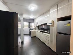 Blk 912 TAMPINES PALMSVILLE (Tampines), HDB 5 Rooms #572575501